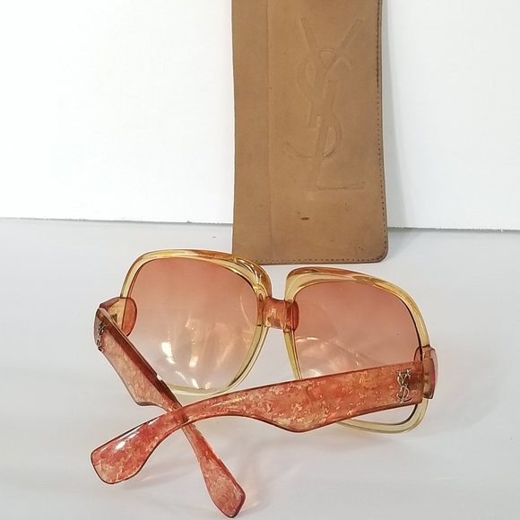 Extra pics for VINTAGE YVES SAINT LAURENT YSL PARIS 1970's OVERSIZED SUNGLASSES - Picture 9 of 16